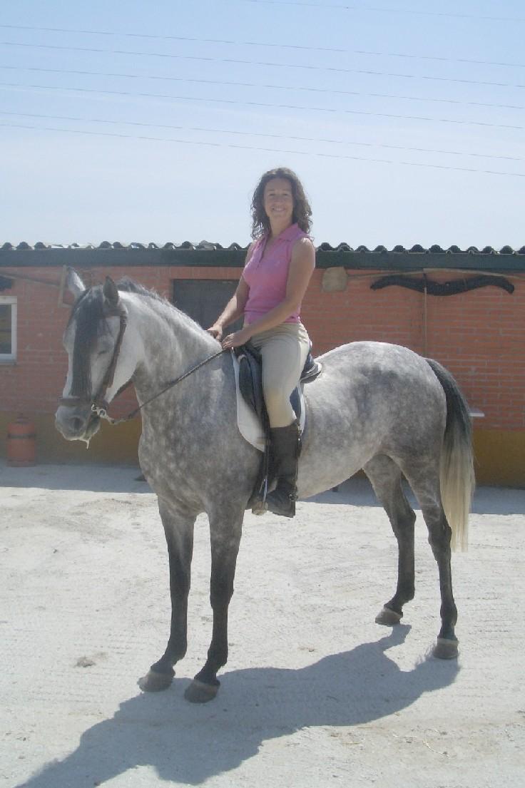 reducidamartaybelmamayo20065nn-1.jpg