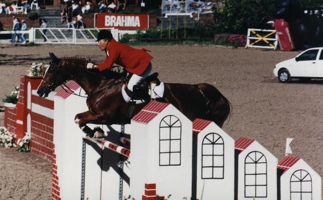 caballos0008hx0-1.jpg