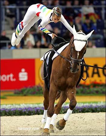 World_Female_Individual_Vaulting_Champio-1.jpg