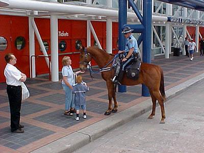Police4-1.jpg